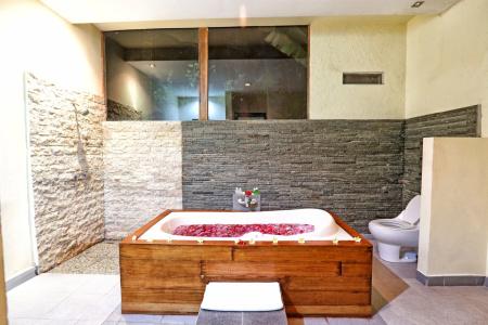 Bhanuswari Resort & Spa - 8
