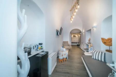 Angel Luxury Suites - 130