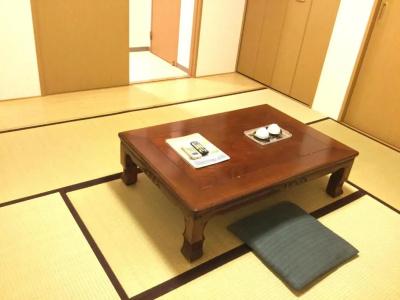 Seapa Makoto - 12