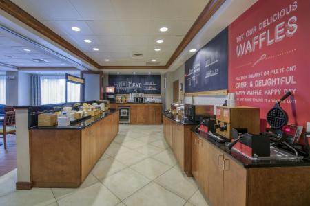 Hampton Inn University Area - 33