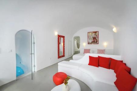 Trieris Villa & Suites - 30