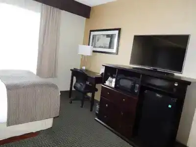 Days Inn by Wyndham Conference Centre - 26