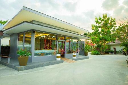 The Florist Resort - 19