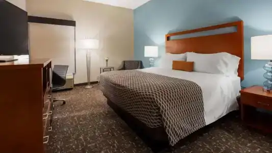 Best Western Plus - 131