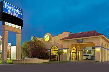 TraveSuites by Wyndham East Gate Orange - 0