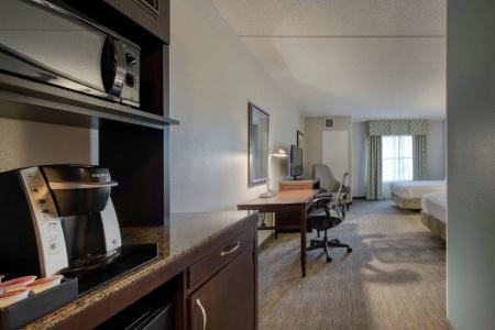 Hilton Garden Inn Southpoint - 24