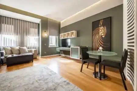 Ansen and Suites - 197