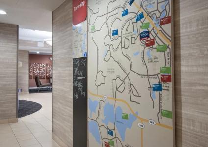 Comfort Suites - 11