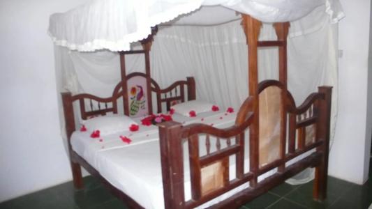 Union Beach Bungalows - 1