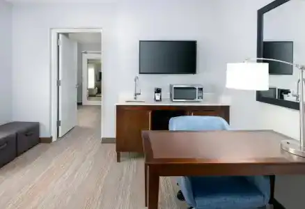 Hampton Inn Charlotte Uptown - 43