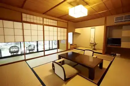 Yakakutei - 93