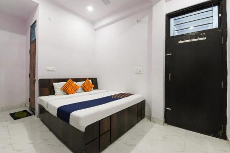 Spot On 74614 Radhika Palace - 8