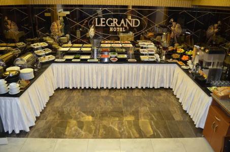 Le Grand - 10