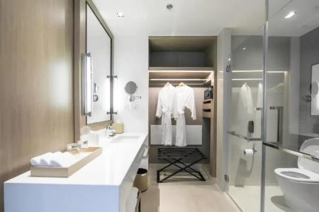 Holiday Inn & Suites Rayong City Centre, An Ihg - 68