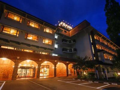 Yamanaka Onsen Hanatsubaki - 50