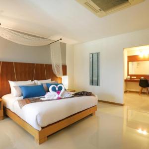 Impress Resort - 15
