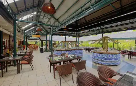 Tanoa International - 25