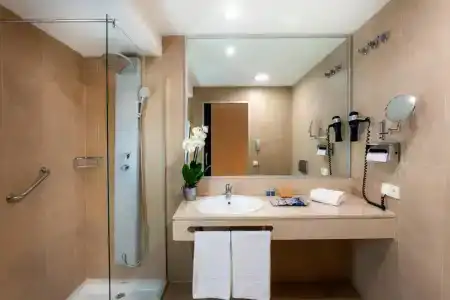 Occidental Cádiz - 52