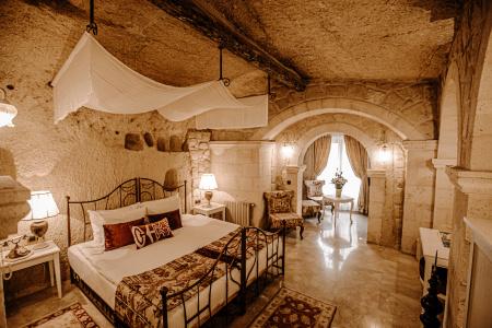 Tafoni Houses Cave - 6