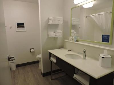 Hampton Inn - 49