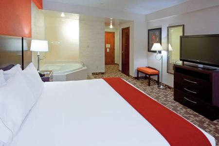 Holiday Inn Express Maspeth, An Ihg - 52