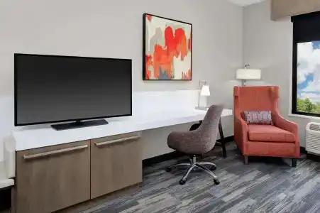 Hilton Garden Inn Charlotte Waverly - 6