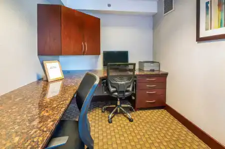 Comfort Inn & Conference Centre Airport - 6