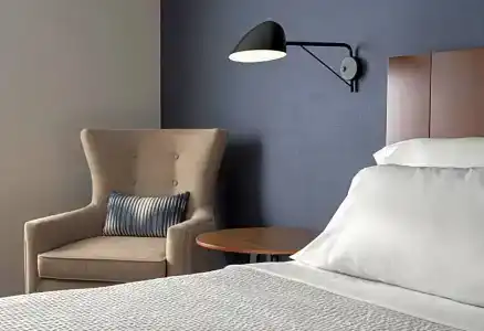 Four Points by Sheraton Downtown - 24