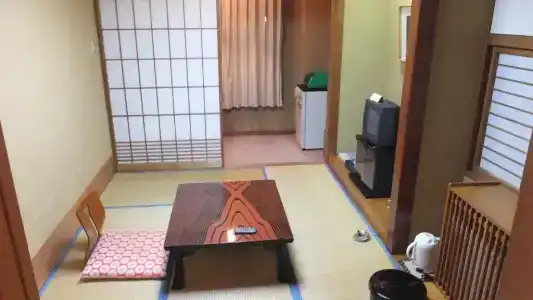 Akakura Wakui - 30