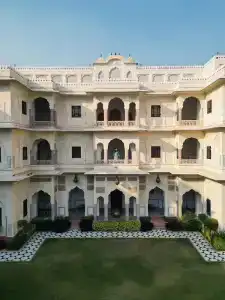 The Raj Palace (Small Luxurys of the World) - 51