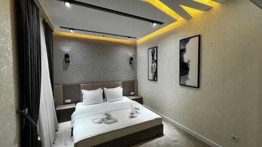 Ohu Palace - 120