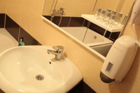 Hostel Royal - 17