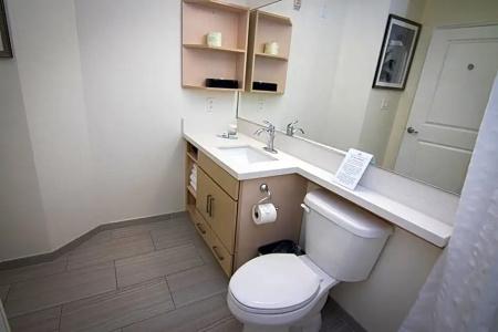 Candlewood Suites Miami Intl Airport - 36Th St, An Ihg - 75