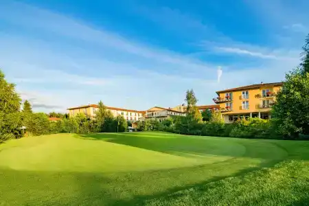 Best Western Premier Castanea Resort - 28