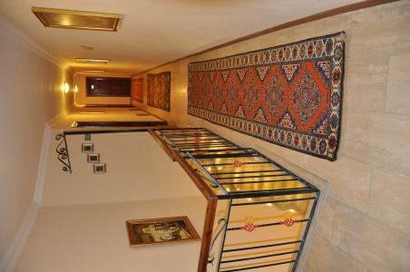 Blue Moon Cave - 14