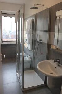 Rex Milano - 32