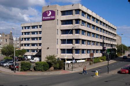 Premier Inn City Centre - 1