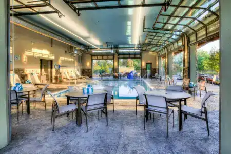 Courtyard by Marriott - 45
