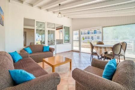 Sandy Beach Studios - 142