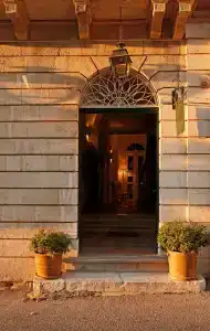 Siora Vittoria Boutique - 35