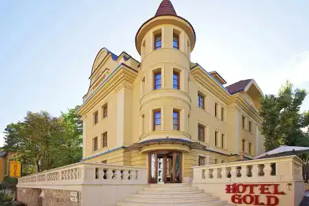 Gold Budapest - 0