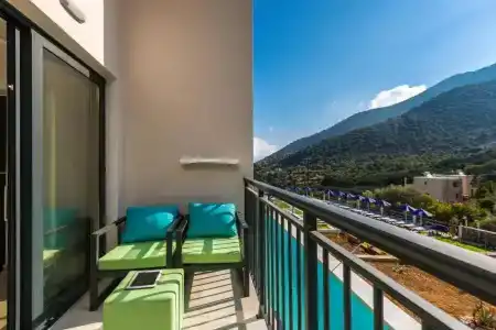 T Premium Suites - 31