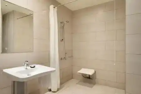Ramada Downtown Abu Dhabi - 24