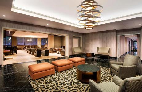 DoubleTree by Hilton & Suites - 1