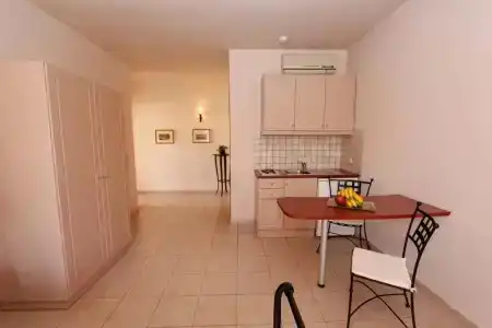 Lambrinos Suites - 55
