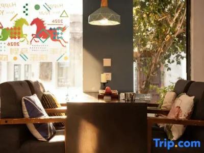Pure Comfort Inn - 17