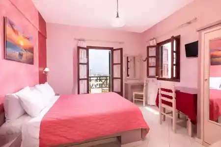 Mandilaria Studios - 112