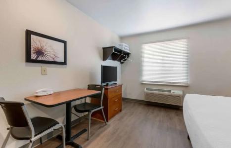 Extended Stay America Select Suites - - East - 63