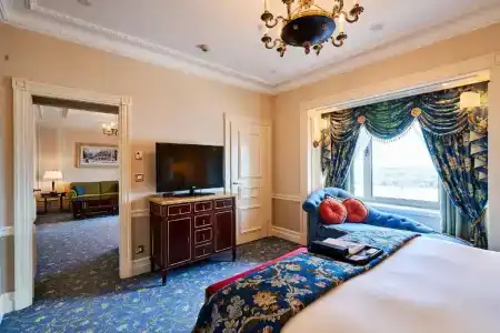 Fairmont Grand Kyiv - 80