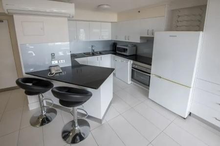 Centrepoint - 83